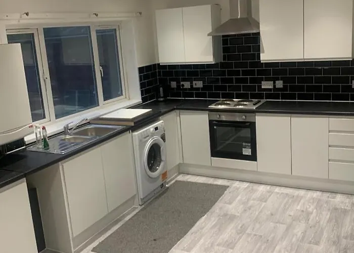 330 Leagrave Hotel Luton 